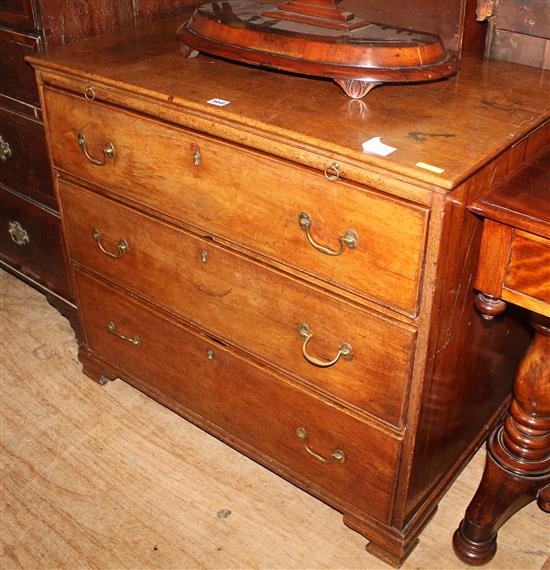 19th Century mahogany chest of drawers